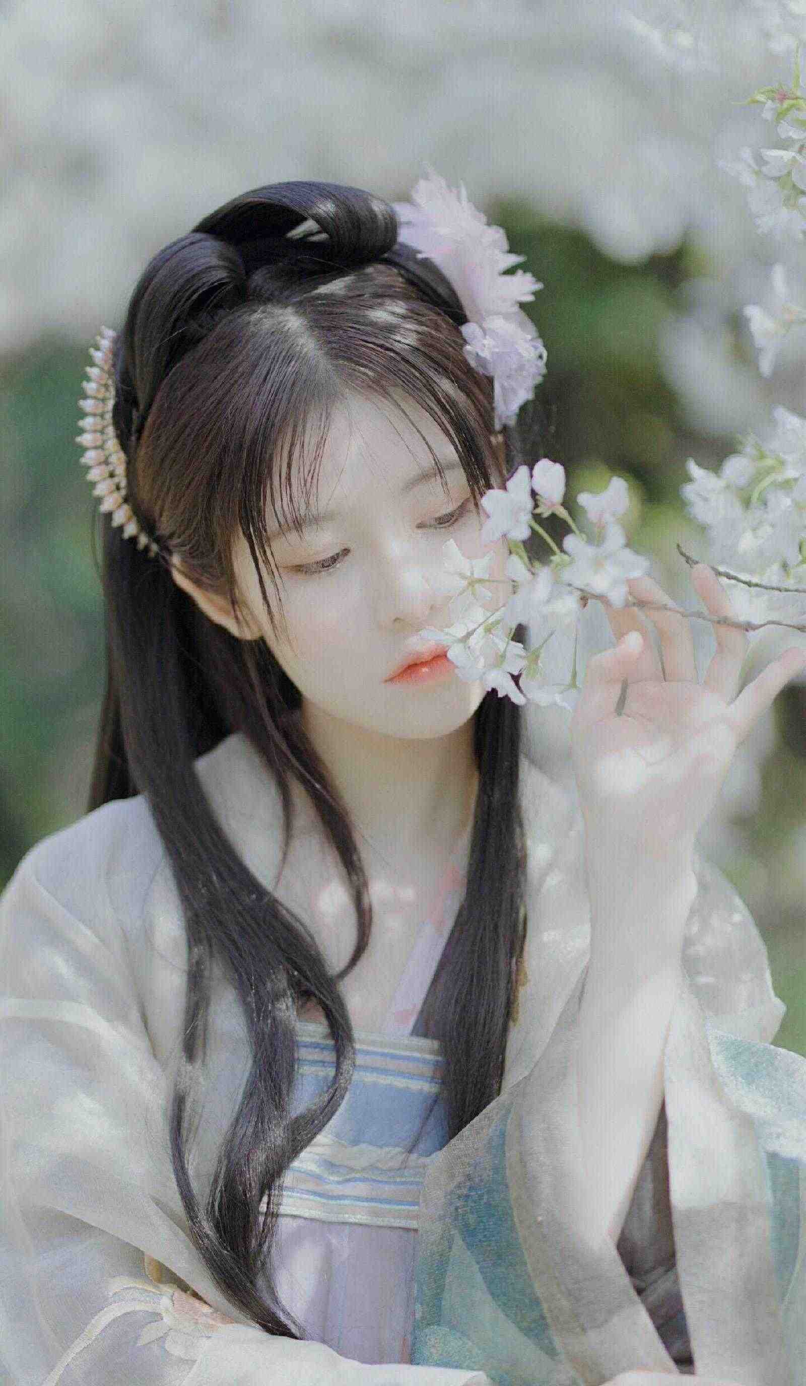 翻出爸爸结婚证明后，妈妈选择转身离开无错版