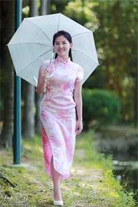 岁月彼岸，仍有春风人气小说