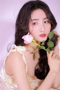 大妈火车脱鞋16小时，我反手举报违禁品，大妈彻底慌了无弹窗