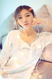 穿成下堂妇，十里红妆嫁权臣最新