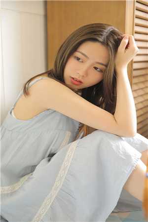 水仙辞镜月如霜无广告