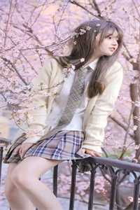 把房子让给妹妹住后，邻居们都后悔疯了无广告