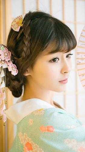 重生后，我在校花的造谣帖下问：你也来打胎？全局