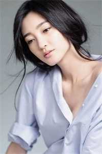 成人礼上，我把青梅让给贫困生全文无删减