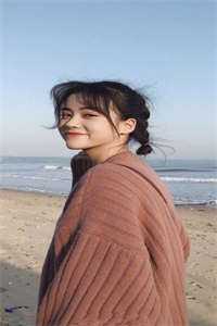 风轻拂他落寞眼眸全集