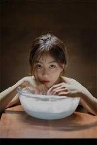 微醺皇后离宫后，绝嗣帝王悔疯了全文