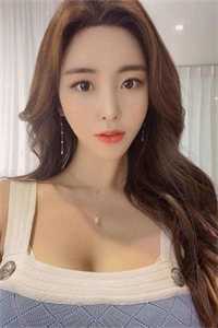 且趁余花眸一笑番外