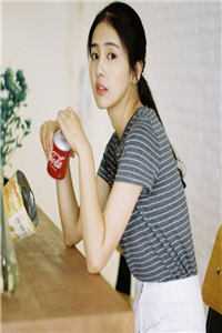 且趁余花眸一笑小说全文免费