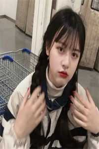 且趁余花眸一笑质量好文