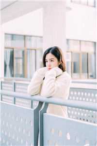 未婚夫在订婚宴玩脱衣纸牌，我让他在公海跳海最完整版