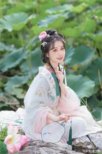 她曾偷藏爱意难止小说大结局