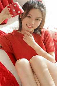 且趁余花眸一笑全本