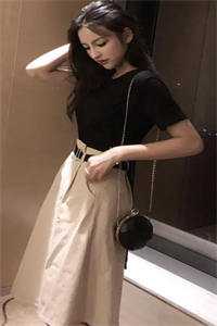 卿心似火，在爱屿沉沦抖音