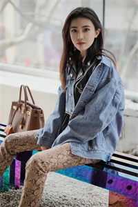 越空山不见草木浅完整作品